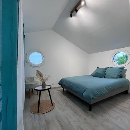 Дом отдыха La Maison Du Petit Pin